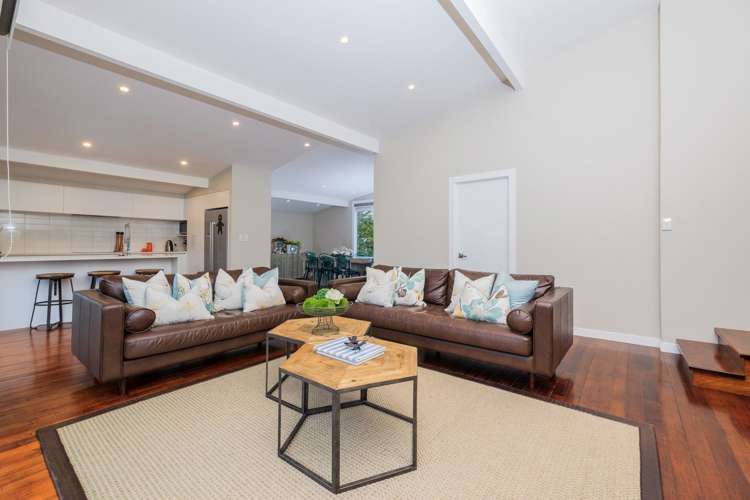 1/19 Lake Road Northcote_4