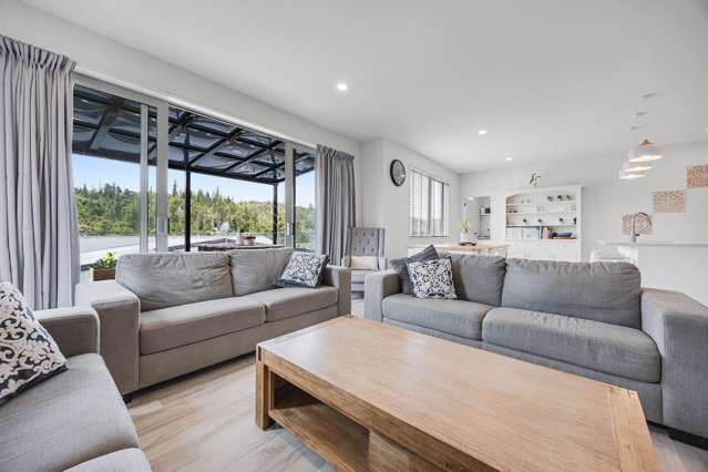 67 Pacific Heights Road Orewa_3