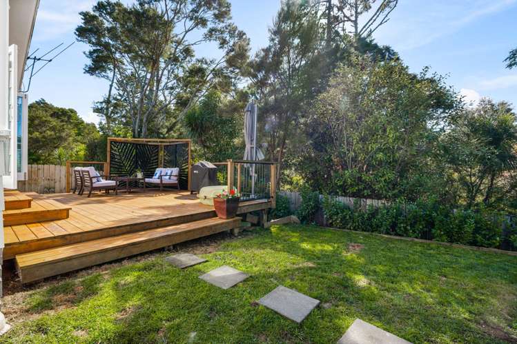 84 Helena Street Massey_15