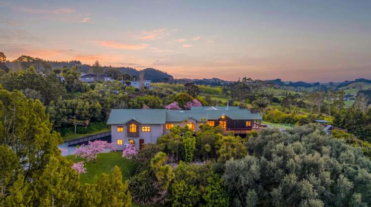 96 Pebble Brook Road_0