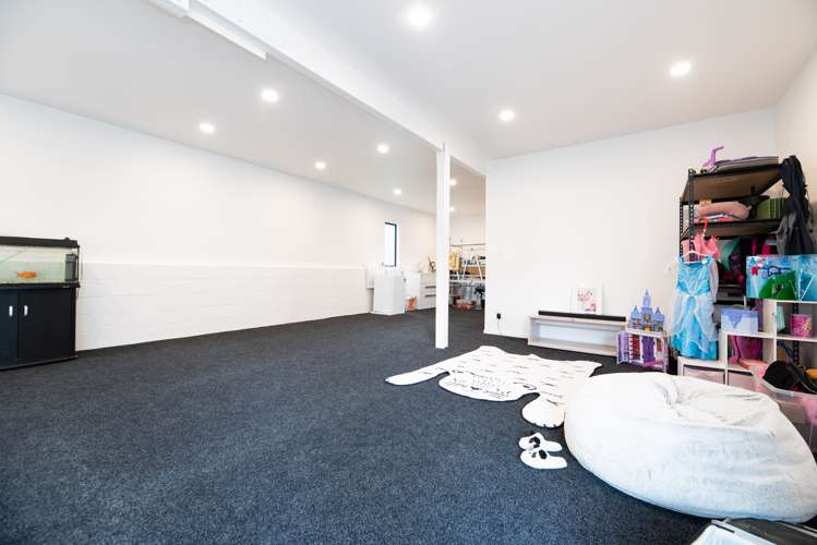 2/3 Sheridan Drive New Lynn_19