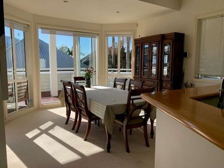 2/24 Rangitoto Terrace Milford_5