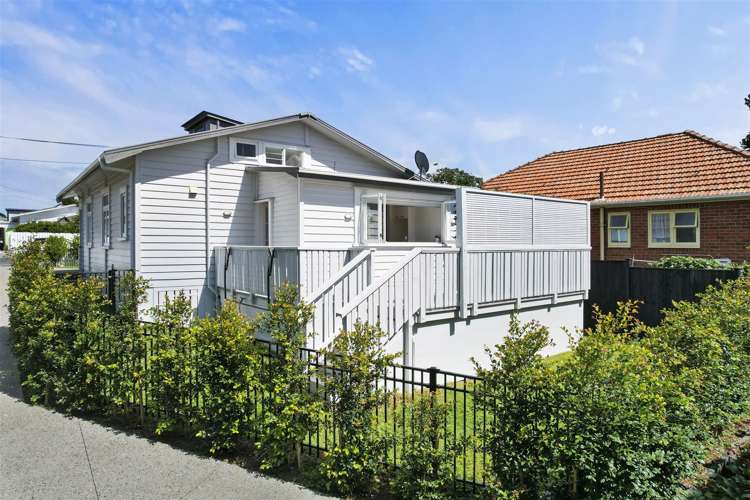 59 Huia Road Point Chevalier_17