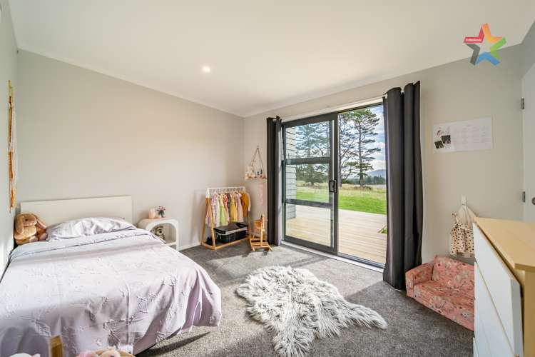 9 Turksma Lane Kaitoke_13