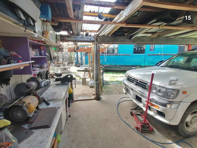 12 Frye Crescent Albert Town_13