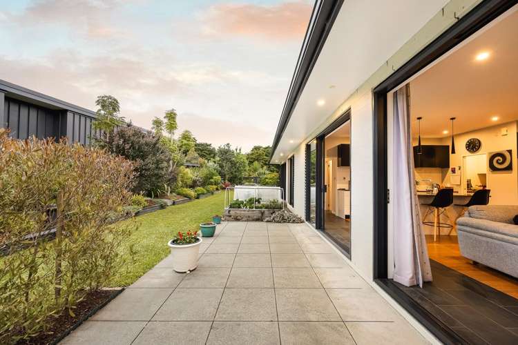 18 Awanui Crescent Matakana_21