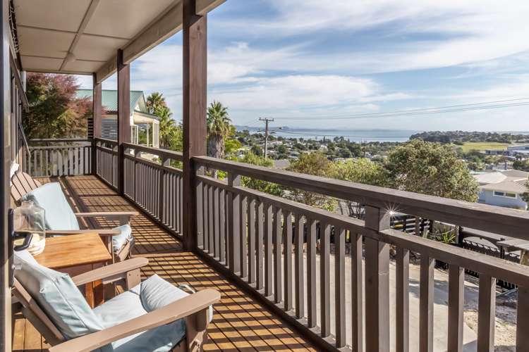 10 Rishworth Avenue Stanmore Bay_0