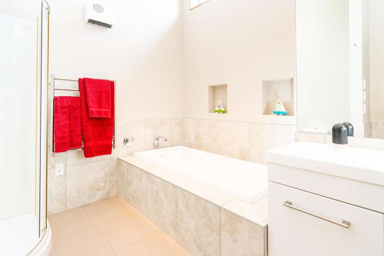 54 Kohekohe Road Waikanae_37