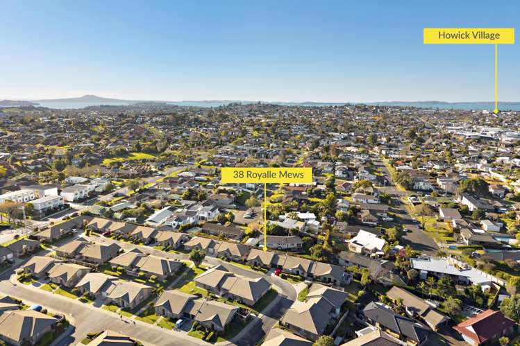 38 Royalle Mews Botany Downs_16