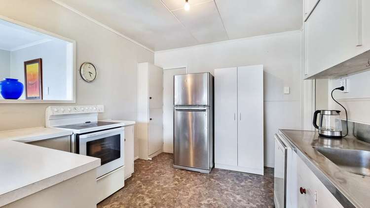 15 Holland Street Glenholme_7