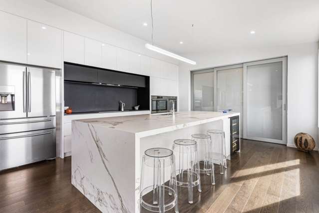 8 Saran Place Hillsborough_2