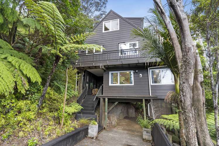 23 Scenic Drive Titirangi_26