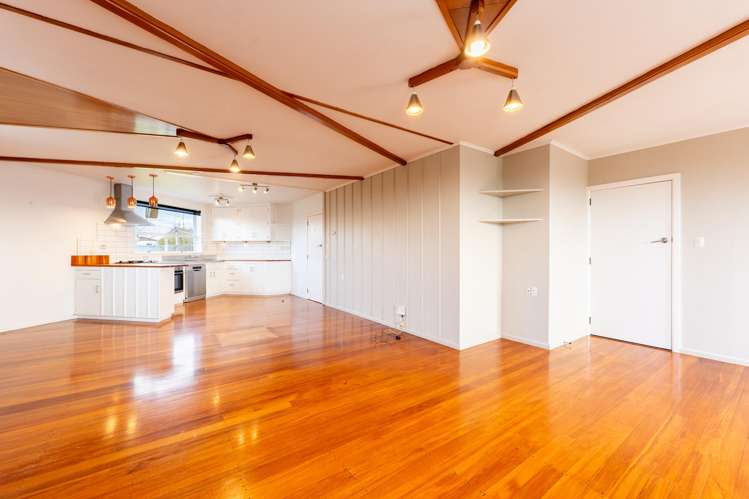 42 Tawa Street Glenwood_20