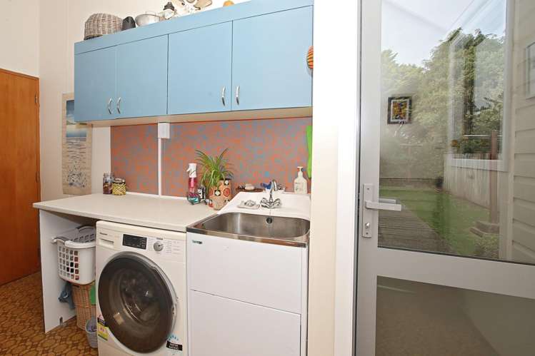 7 Brook Street (5&7) Riverton_17