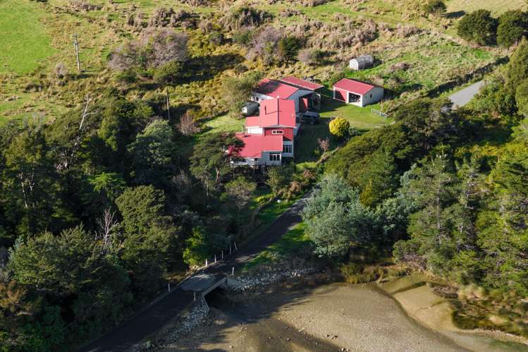 6694 Kenepuru Road Marlborough Sounds_37