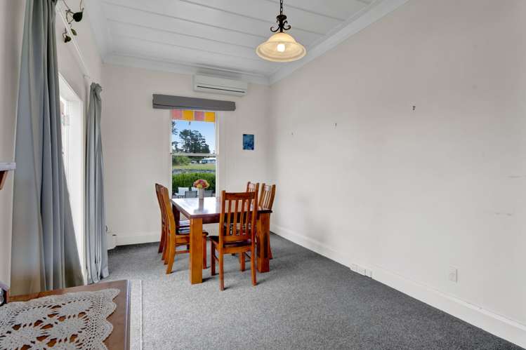 1245 Upland Road Egmont Village_7