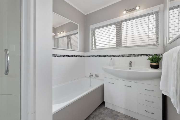 26 Holdaway Avenue Northcote_14