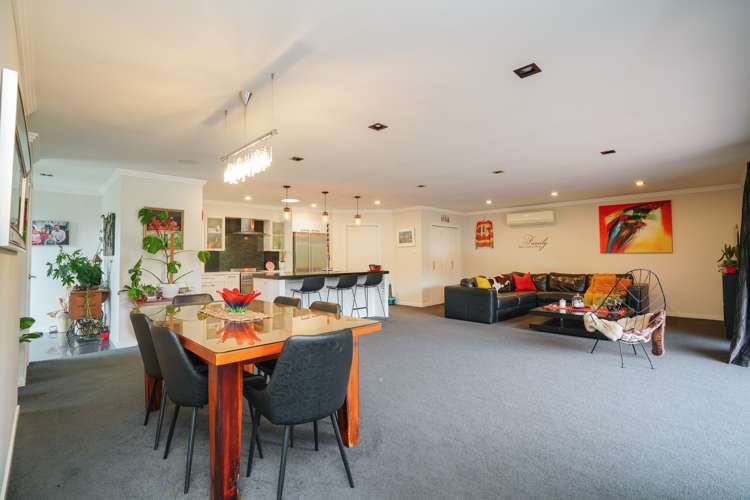 40 Matua Grove Otatara_6