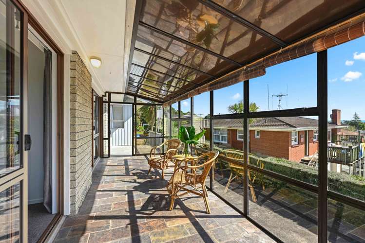 63 Macdonald Road Glenview_14