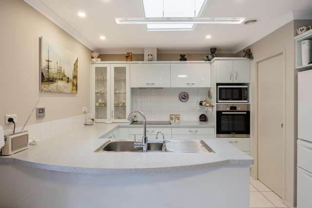 28 Pacific Avenue Poraiti_3