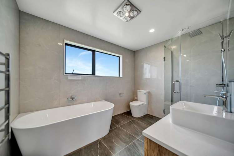 3 Alluvial Street Flat Bush_20