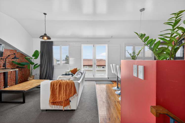 2/38 Bay Street Petone_6