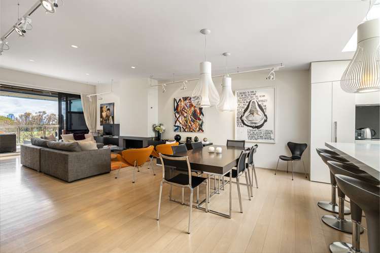 5b/21 George Street Newmarket_7