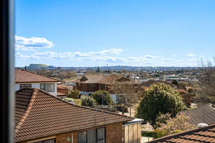 2/49 Dalwhinnie Parade Highland Park_15