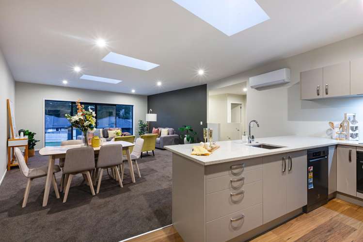 8 Tradewinds Drive Whitby_12