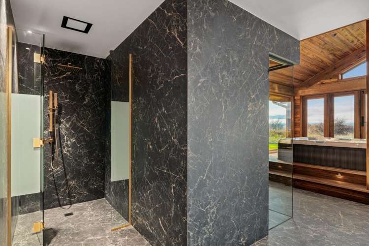 8 Foxglove Heights Wanaka_18