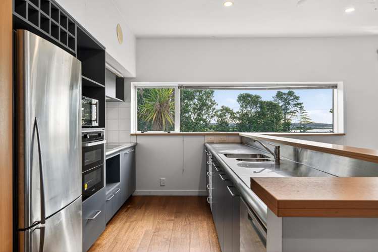 16A Seaside Avenue Waterview_7