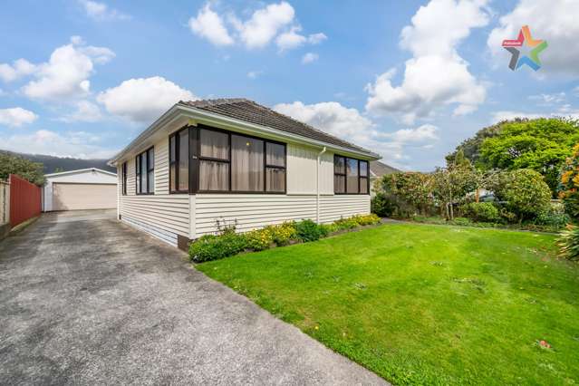 THREE BEDROOMS ON A LARGE FLAT SECTION