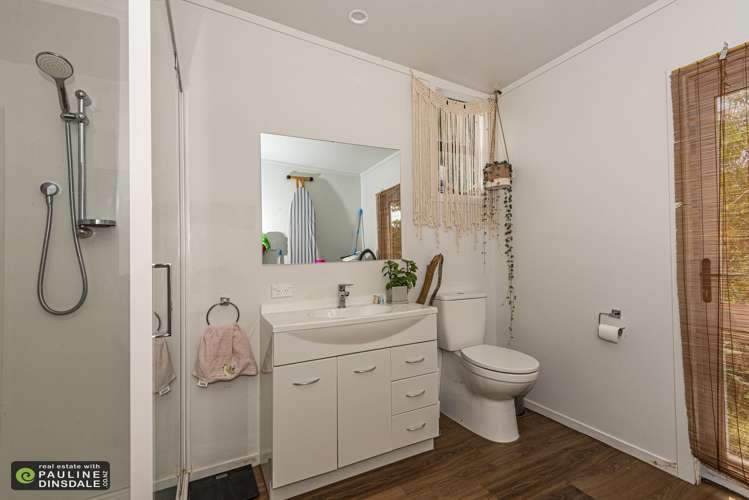 54 Clark Road Kamo_11