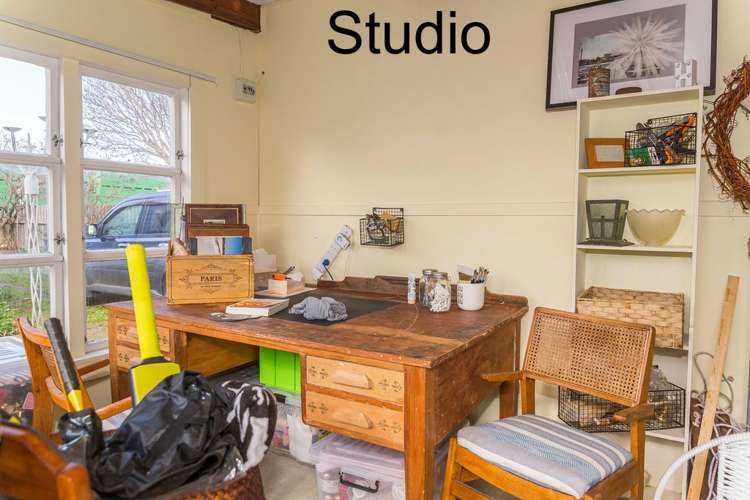 237 High Street Dannevirke_18