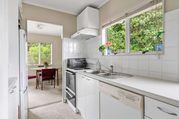 1/105 Brian Crescent Stanmore Bay_6