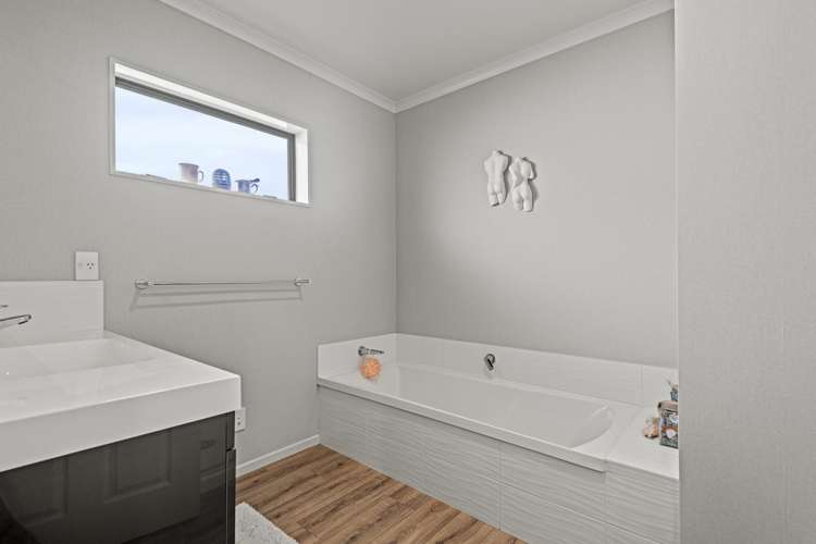 9 Rosebank Avenue Kelvin Grove_13