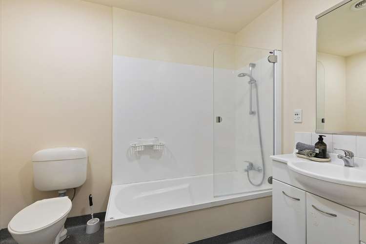 114/72 Herald Street Berhampore_11