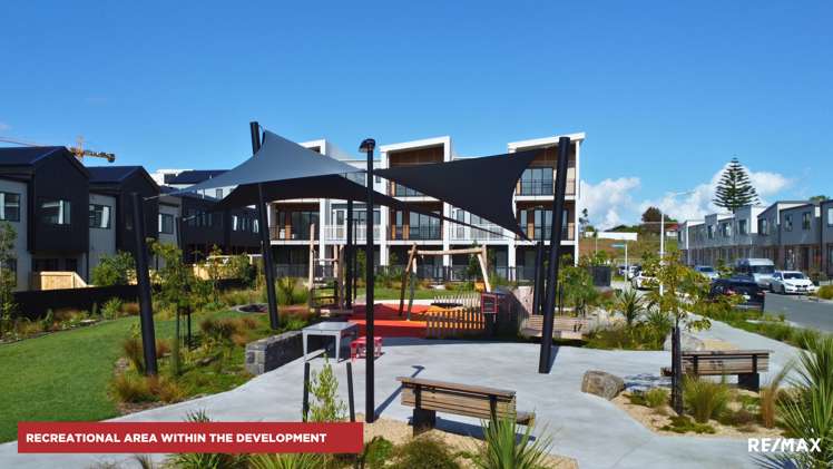 9-15/1 Mangahoe Road Mount Wellington_0