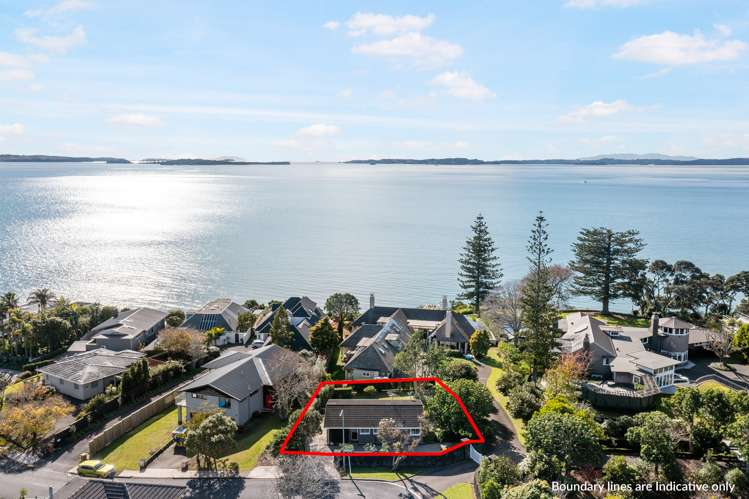 41 Seymour Road Mellons Bay_24