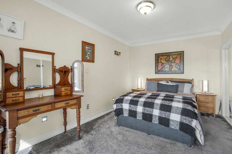 8 Bellevue Road Woburn_17