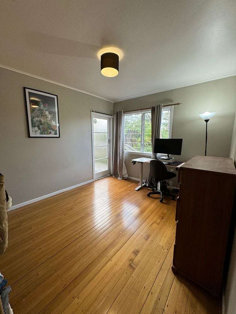 19 Golf Road New Lynn_6