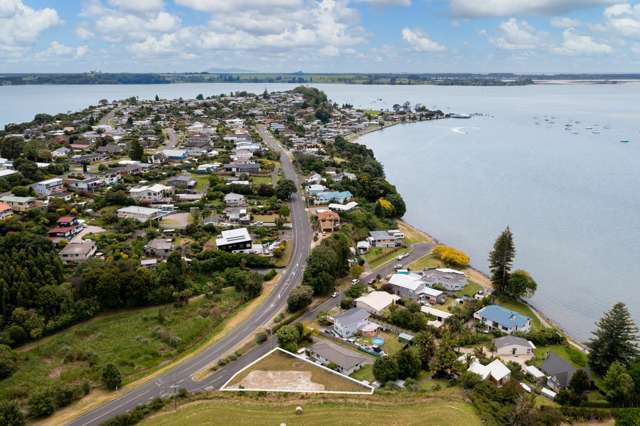 2 Beach Grove Omokoroa_2