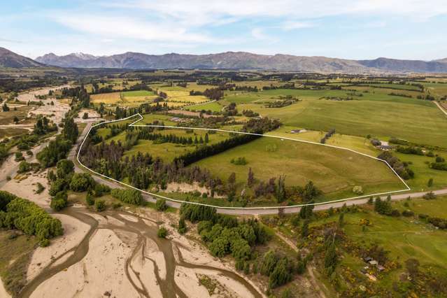 Cnr Faulks and Ballantyne Road Wanaka_1