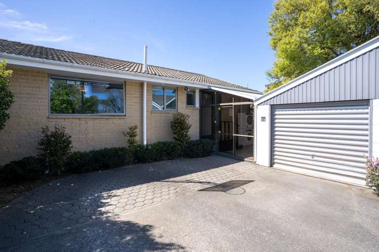2/174b Grimseys Road Redwood_36