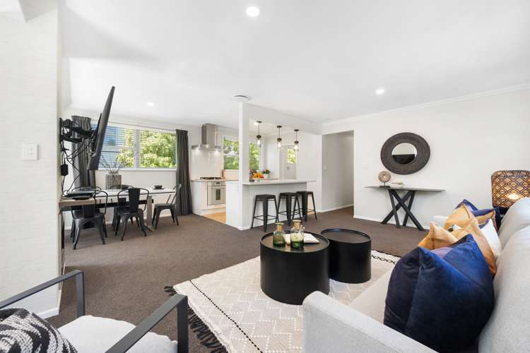 19 Hutchinsons Road Bucklands Beach_10