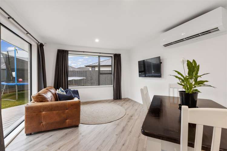 120 Northmoor Boulevard Rolleston_13