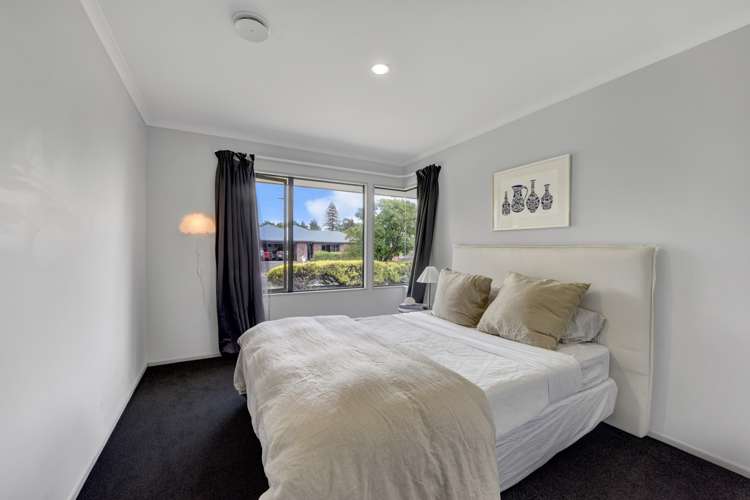 9 Ashdonleigh Grove Stoke_10