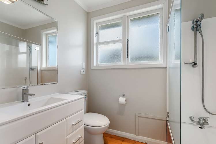 8 Arimu Road Papakura_9