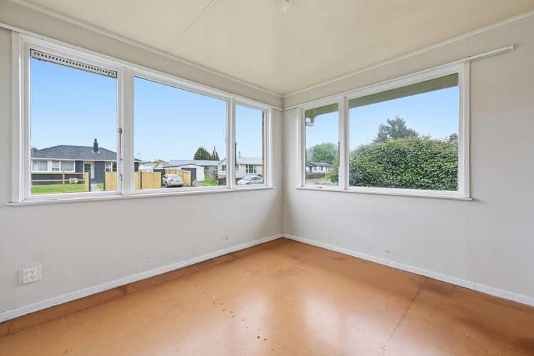 53 Harold Crescent Fordlands_11