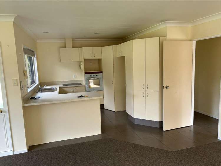 32 Highfields Drive 11545_1
